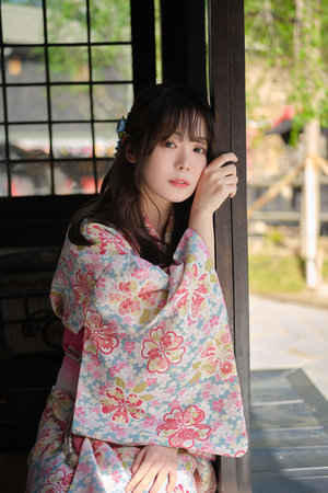 张梦琳老师趴开双脚让我诵