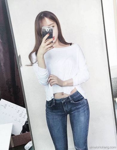 亚洲va久久久噜噜噜久久4399