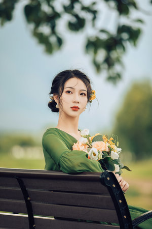 痴汉邻居尾随爆乳肉便器