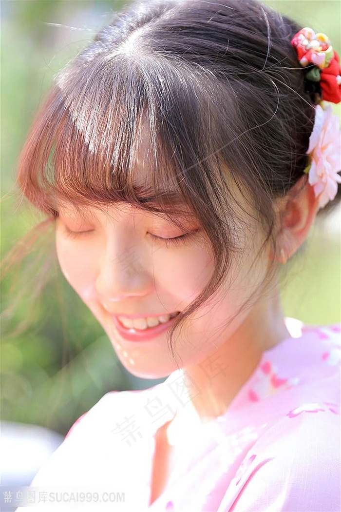 欧美人妖vivoestube