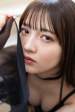 黑色丝袜美女自安慰视频