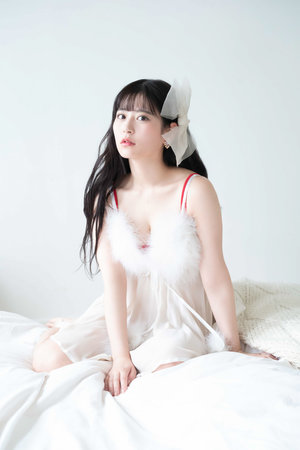 《漂亮的秘书hd》在线观看