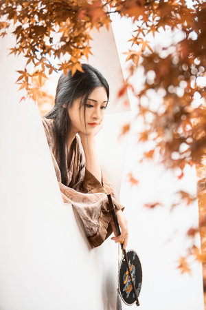 大尺度揉捏胸床戏