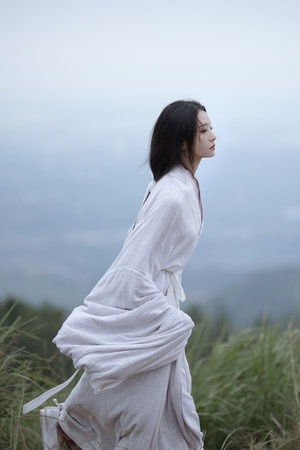 年轻善良的嫂子2