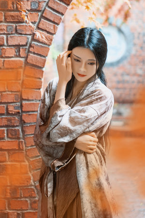 国产欧美亚洲综合第一页在线播放