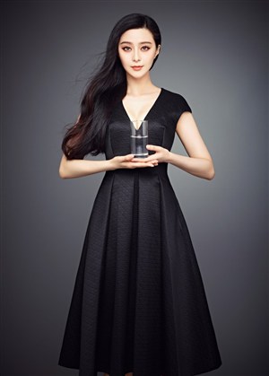 小婷又嫩又紧又滑又多水