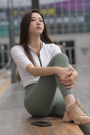 日本边做饭边被躁bd在线看