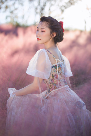 禁止的爱:善良的小姨子